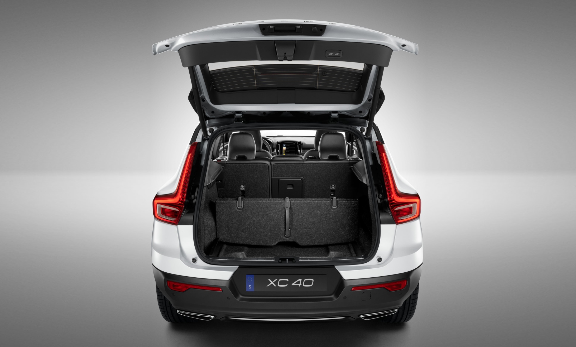 216734 The New Volvo XC40 interior ext